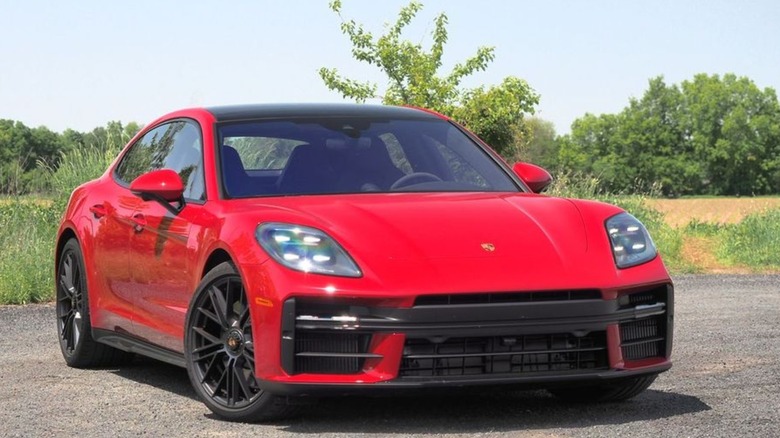 2025 Porsche Panamera GTS