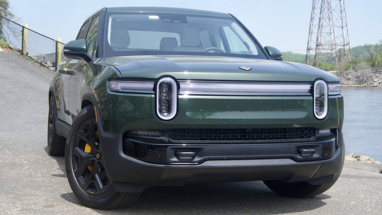 Rivian R1T front 3/4 view