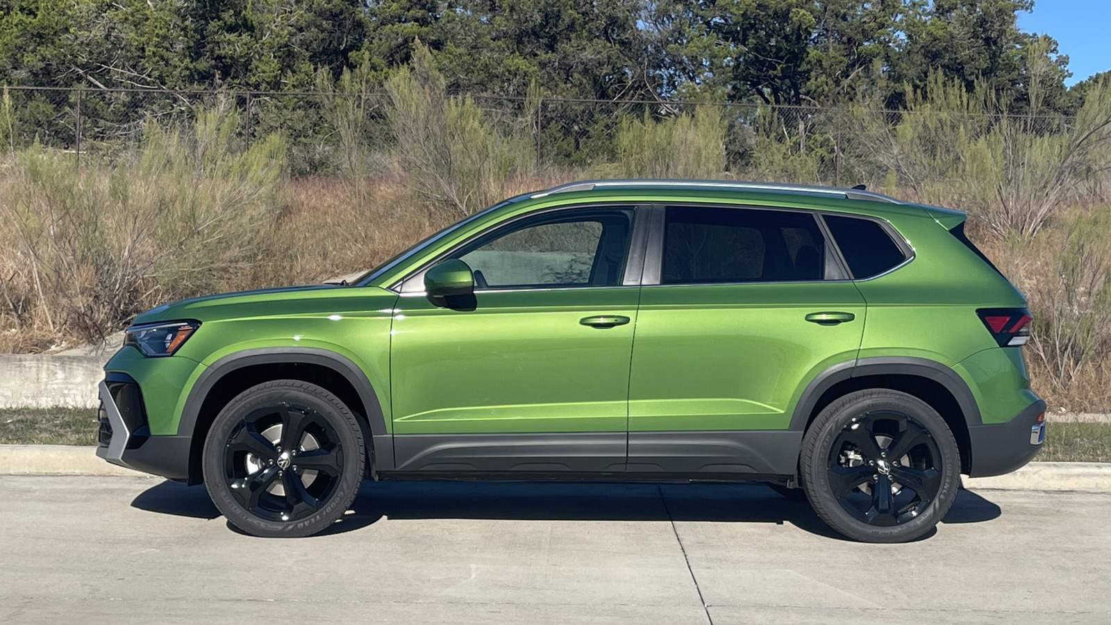 2025 Volkswagen Taos First Drive: Size Matters (But So Does Price) – SlashGear