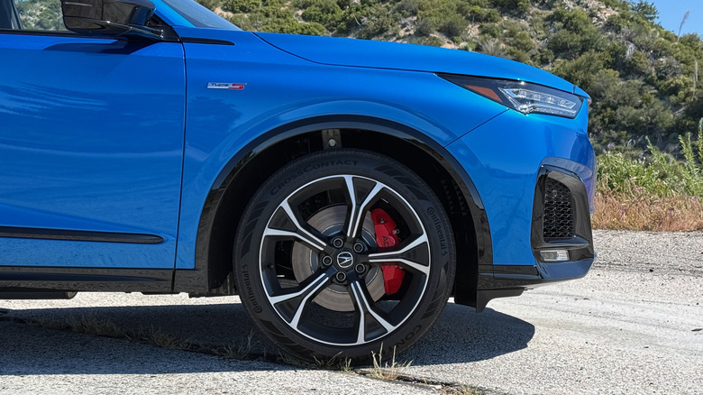 2026 Acura MDX Type S front wheel