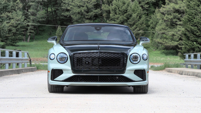 2026 Flying Spur front view