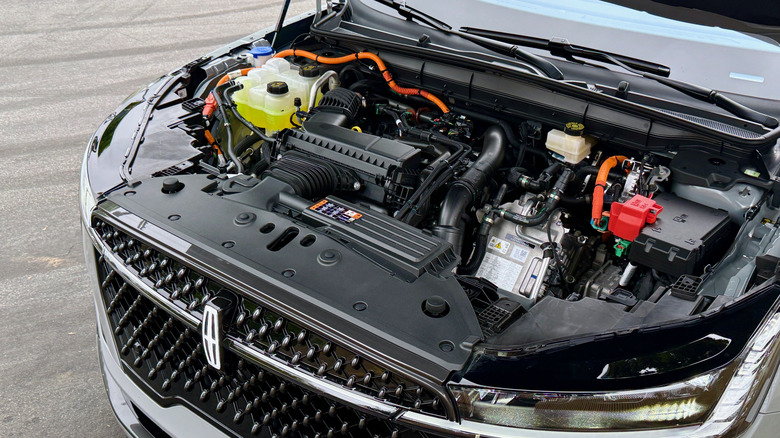 2026 Lincoln Nautilus Black Label engine bay