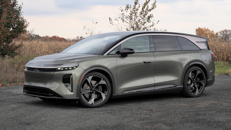 Front driver's side view of the 2026 Lucid Gravity