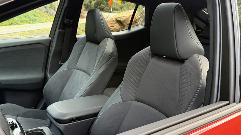 2026 Toyota C-HR front seats