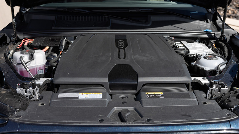 2027 Audi Q9 engine bay