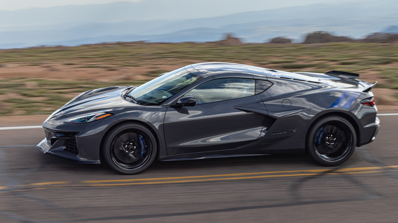 2027 Chevrolet Corvette Grand Sport X drives up Pikes Peak