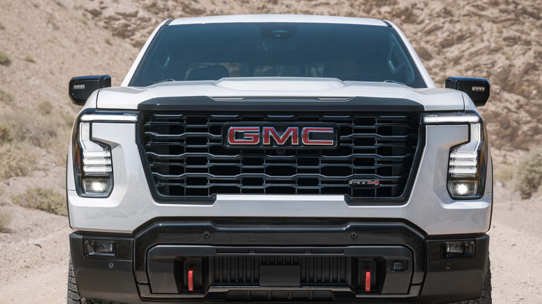 Front facing image of a white 2027 Sierra 1500 grille