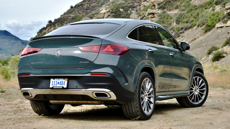2027 Mercedes-Benz GLE rear quarter view.