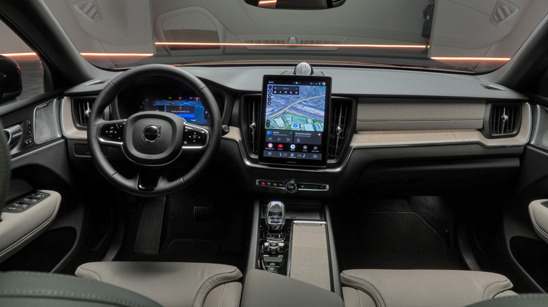 2028 Volvo XC60 T8 AWD Long Range Plug-In Hybrid dashboard