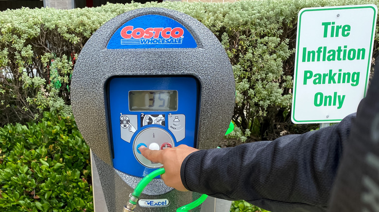 A nitrogen machine at Costco for filling tires