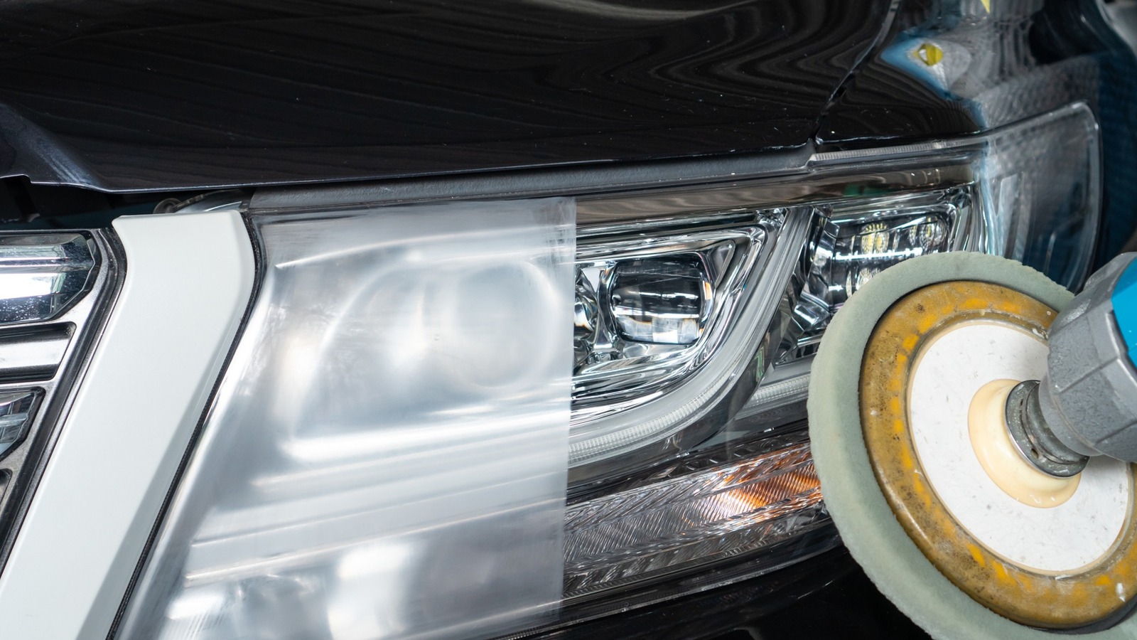 3 Headlight Cleaning Kits That Actually Work According To User Reviews