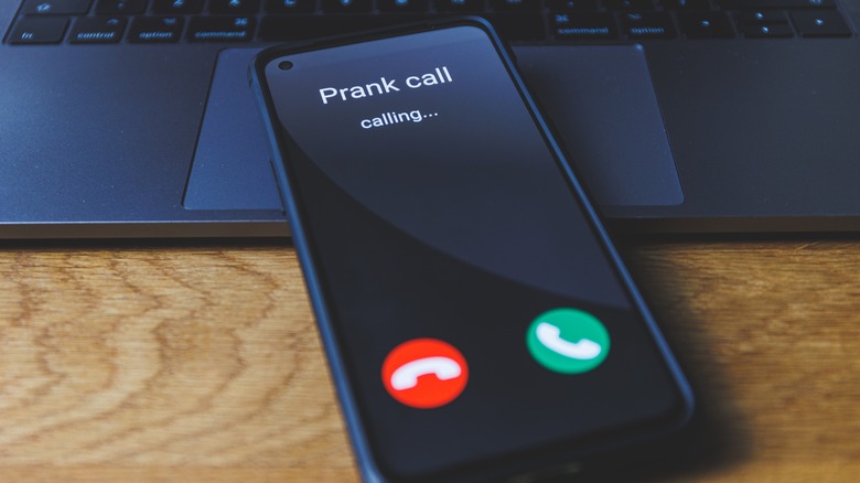 Smartphone prank call