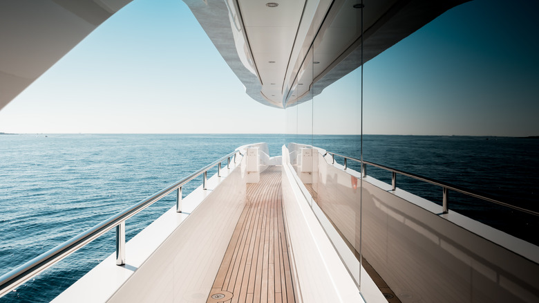 35% Of People Would Most Want To See This Celebrity Superyacht In Person