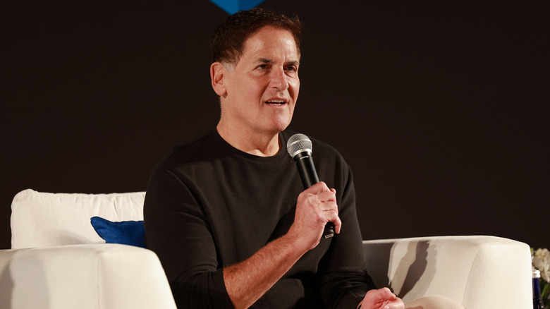 mark cuban giving a speech