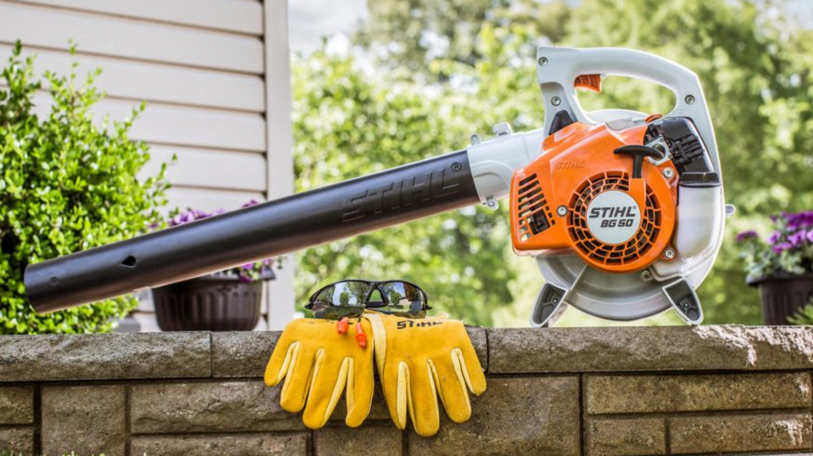 4 Common Problems With STIHL Leaf Blowers