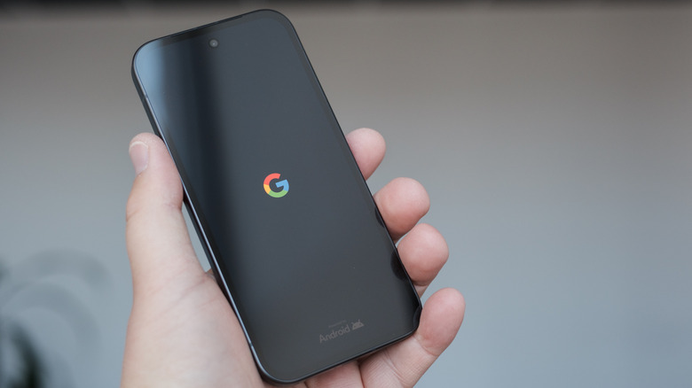 Boot screen on a Pixel smartphone