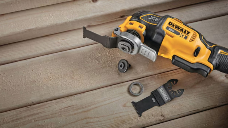 DeWalt oscillating multi-tool