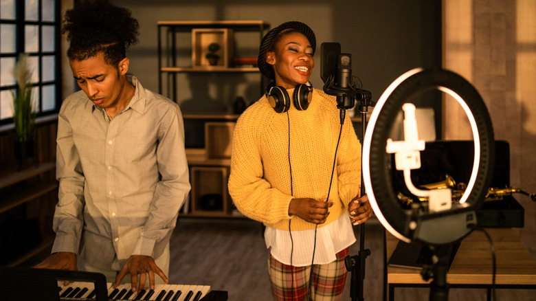woman and man streaming their music