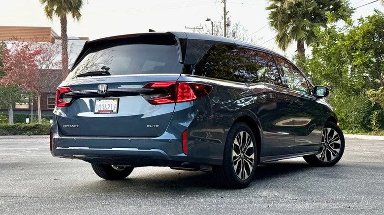 Rear view of the 2026 Honda Odyssey