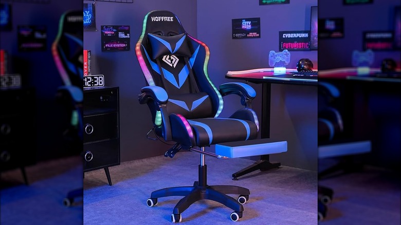 Gamin chair with built in speakers and massager highly rated