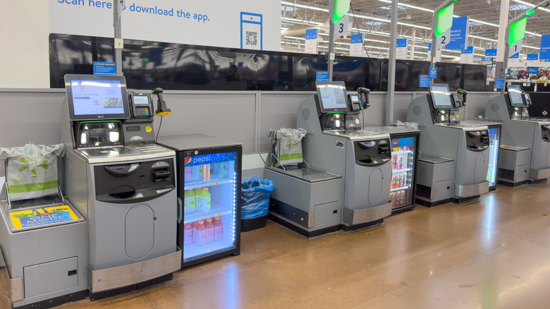 Walmart self checkout