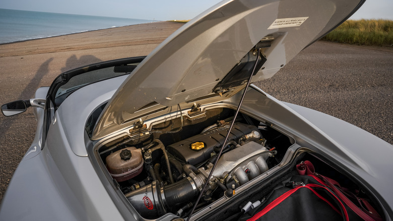 A Rover K Series engine in a Lotus Elise S2
