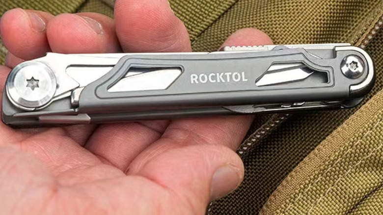The Rocktol Pocket Multitool ST02