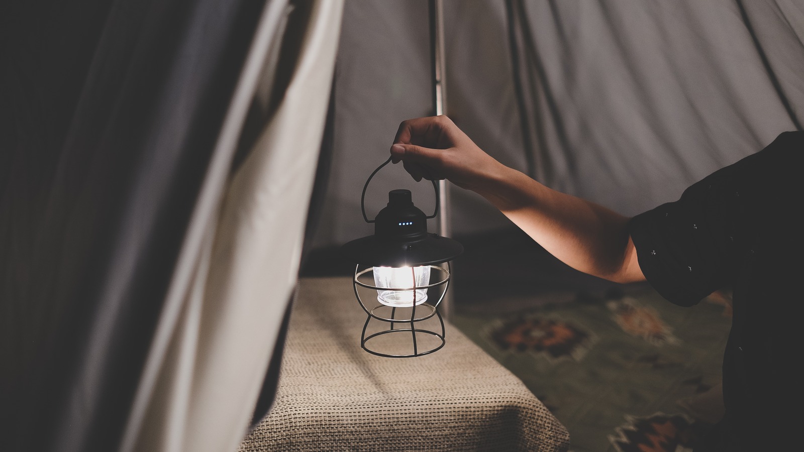 4 Of The Best Camping Lanterns For Your Next Trip