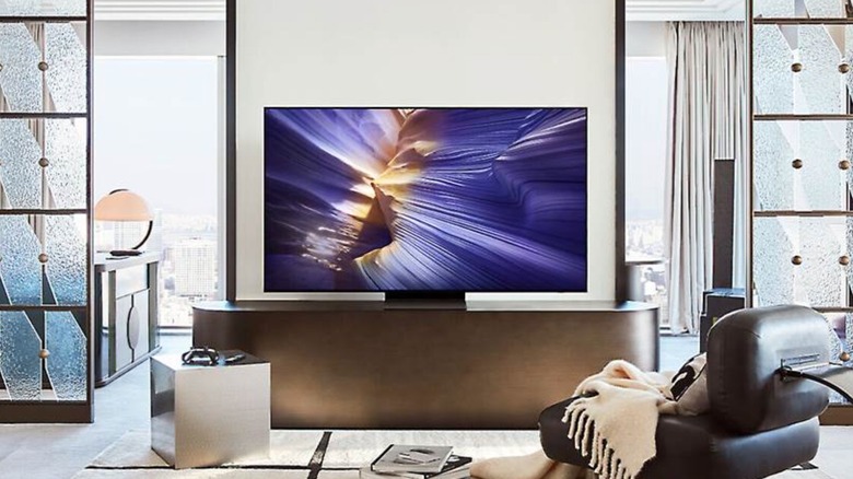Picture showing a Samsung OLED TV