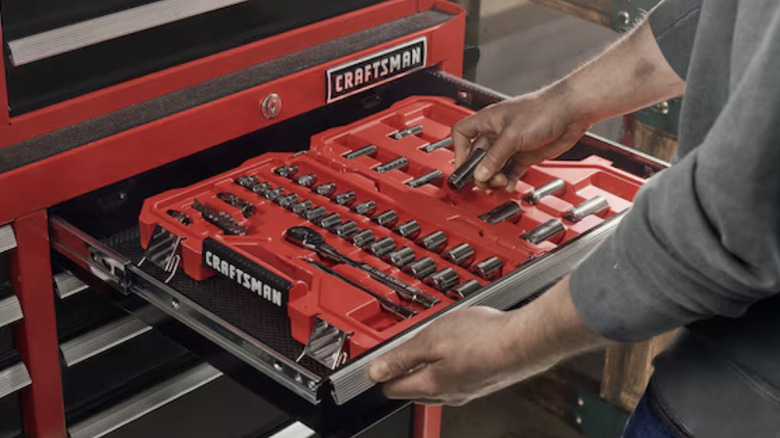 Craftsman rolling tool chest drawer