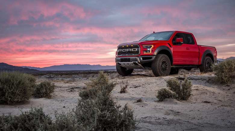 2019 Ford F-150 Raptor in desert