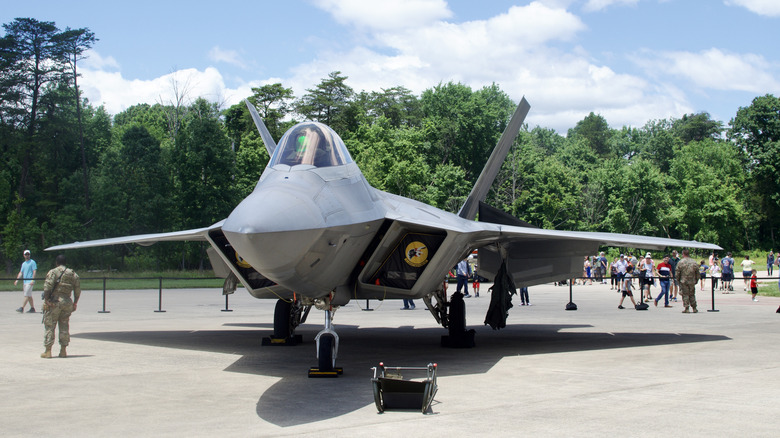 F-22 Raptor on runway museum display