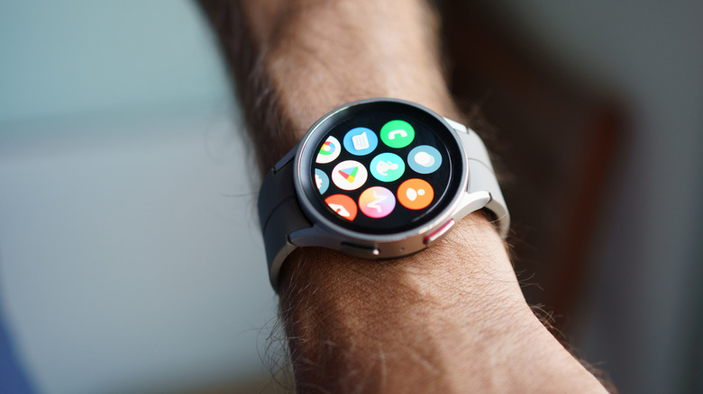 A person wearing a Galaxy Watch.