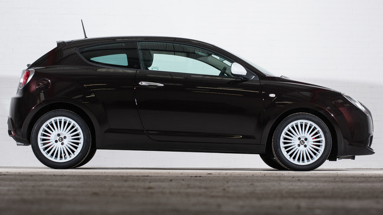 A black Alfa Romeo MiTo