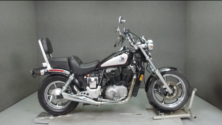1985 Honda Shadow VT1100C on display