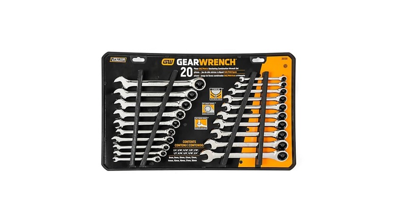 a set of gearwrench ratcheting wrenches