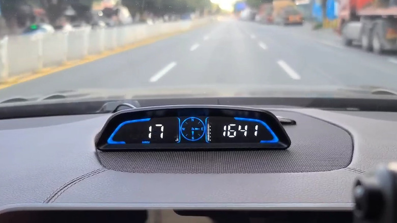SinoTrack head-up display on a car dashboard