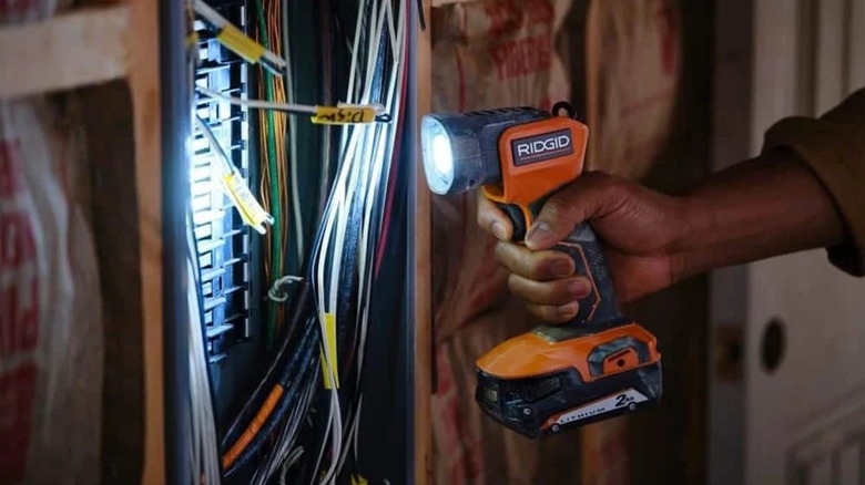 Ridgid 18V Cordless LED Work Light in use