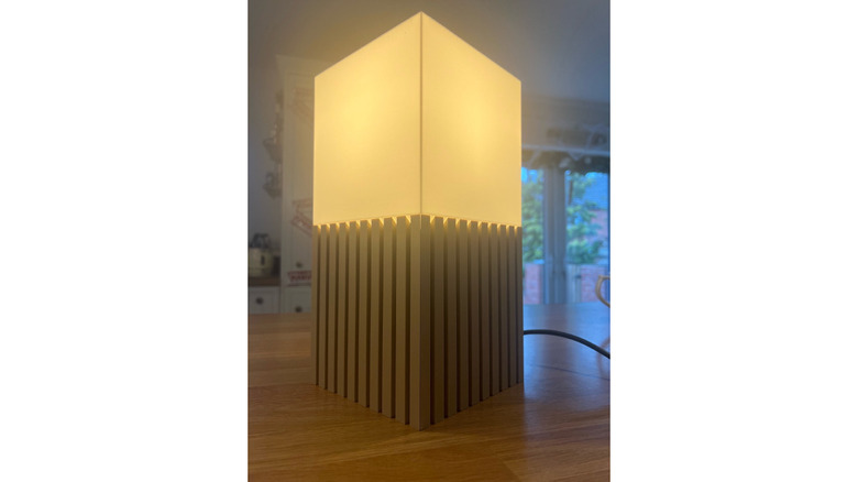 A Philips Hue bulb inside a 3D printed lampshade