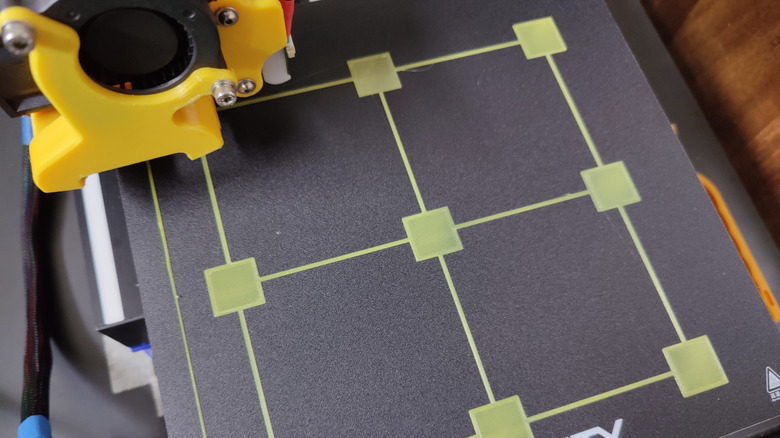 First layer calibration test printed on a bed-slinger 3D printer
