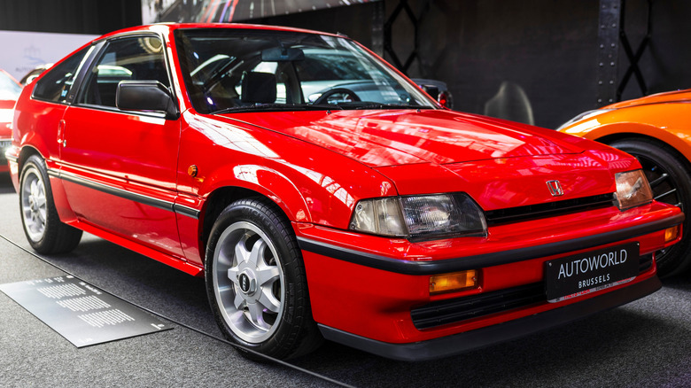 Front 3/4 view of red first-generation Honda CRX