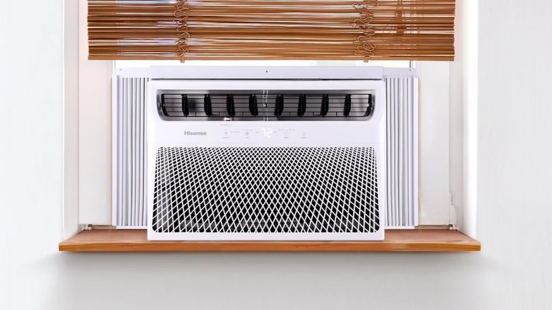 Hisense AW2422DR3W
