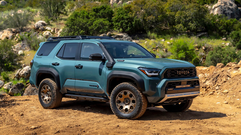 a blue 2025 Toyota 4Runner Trailhunter parked