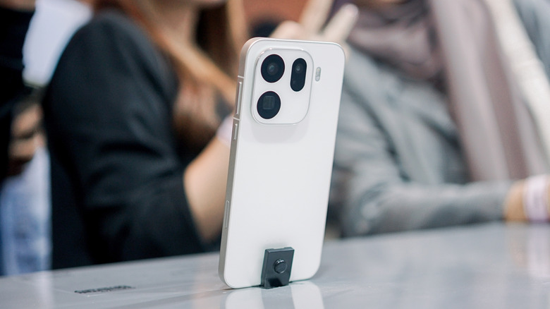 Oppo Find X9 Pro on display