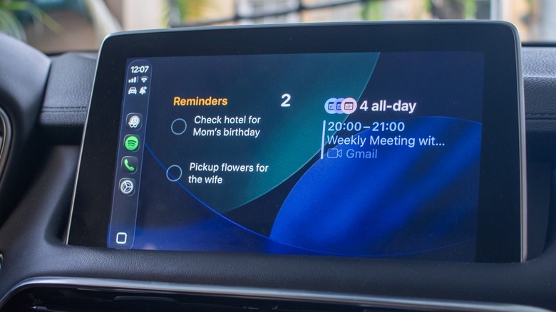 Reminders and Calendar on Apple CarPlay