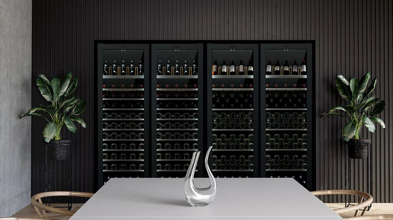 Medium-sized Vintec wine cabinet