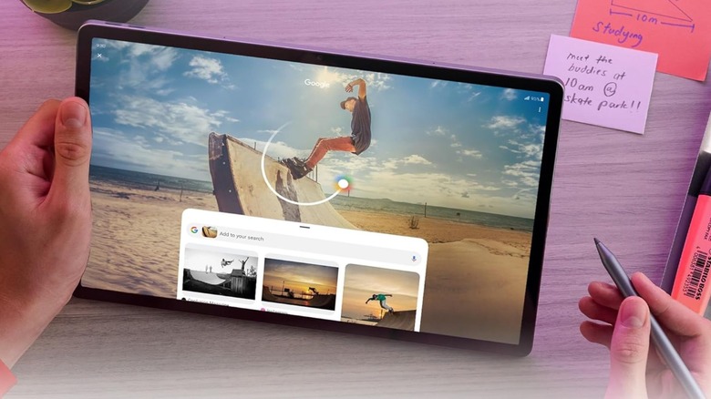 Person using Circle to Search on Lenovo Idea Tab Pro