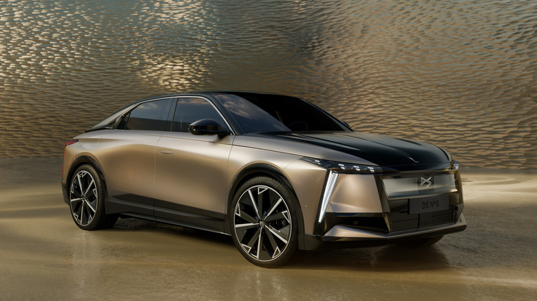 DS Automobiles No8 EV front 3/4 view