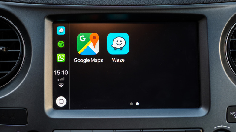 Two CarPlay apps on screen