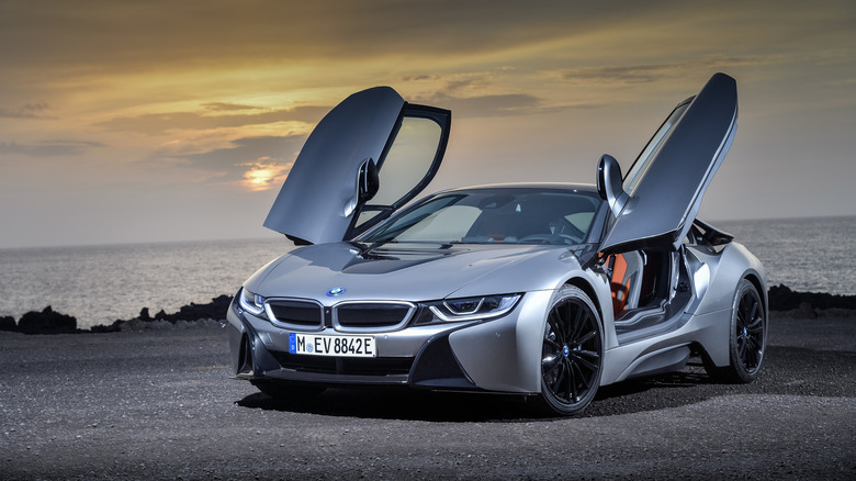 2018 BMW i8 with doors open, front-left view